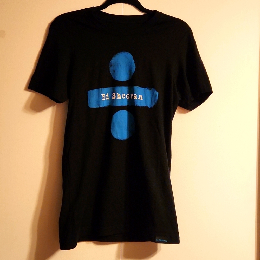 ED SHEERAN Divided concert tour music band T shirt SMALL